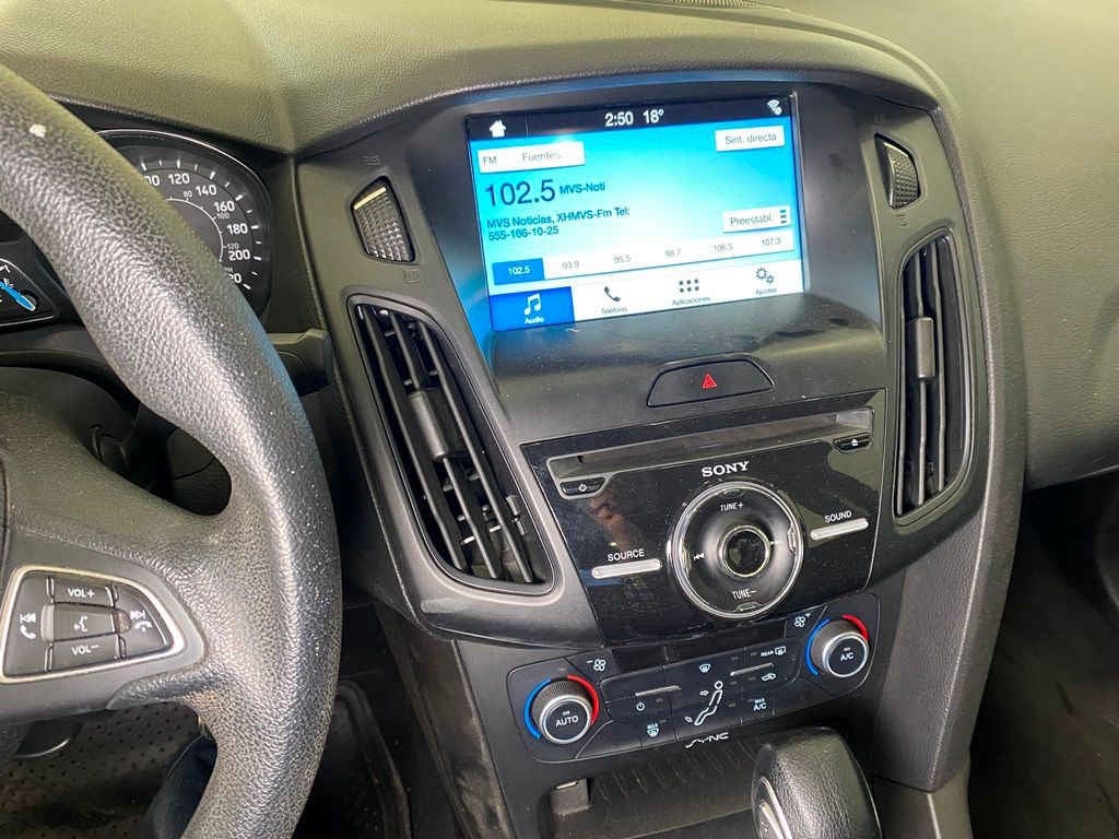 2018 Ford Focus 4p SE L4/2.0 Aut